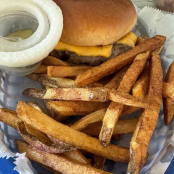 Gringo's Diner - Onions and pickles on the side were no problem! - Diners Near Me - Hilton Head Island, South Carolina Gringo's Diner - Onions and pickles on the side were no problem! - Diners Near Me - Hilton Head Island, South Carolina