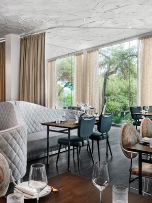 The LINE Austin by null