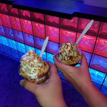 Charlie's Ice Cream - Ice Cream & Frozen Yogurt Near Me - Hialeah, Florida