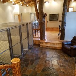 Happy Paws - Boarding kennels