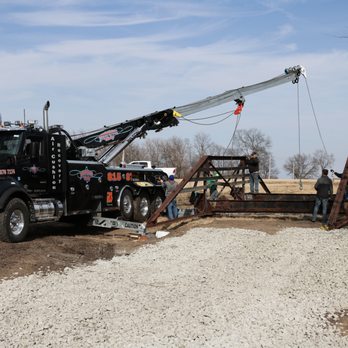 Johnson Towing & Recovery - Johnson Towing & Recovery (815) 876-7174 - johnsontowingandrecoveryllc.com - Towing Near Me - Manlius, Illinois Johnson Towing & Recovery - Johnson Towing & Recovery (815) 876-7174 - johnsontowingandrecoveryllc.com - Towing Near Me - Manlius, Illinois