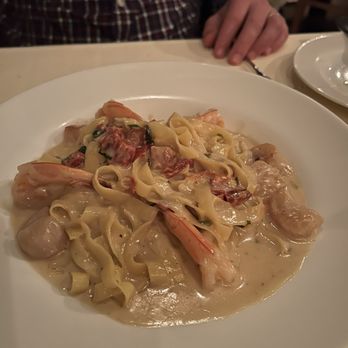 Girasole - Fettuccine Portofino - Italian Near Me - Bound Brook, New Jersey