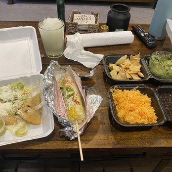 Turbo Mexico - Empanadas, street corn, chips and guacamole, rice and beans! - Tacos Near Me - Wilmington , Delaware Turbo Mexico - Empanadas, street corn, chips and guacamole, rice and beans! - Tacos Near Me - Wilmington , Delaware