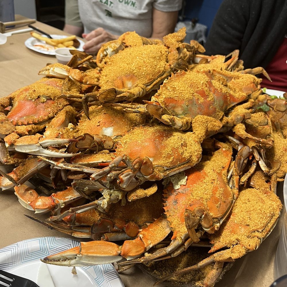 The Surfing Crab - Large crabs - Seafood Near Me - Lewes, Delaware The Surfing Crab - Large crabs - Seafood Near Me - Lewes, Delaware