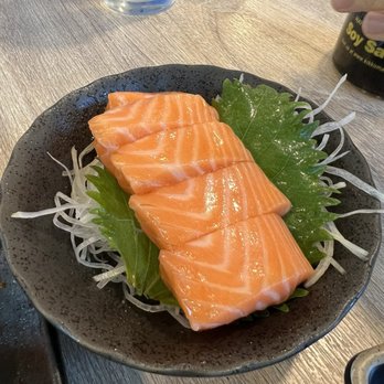 Yuubi Sushi - Sushi Bars Near Me - Beaverton, Oregon
