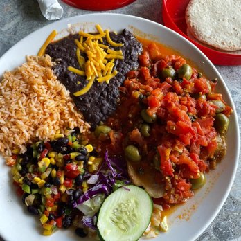 Casa Tina - Pescado A La Veracruzana - Mexican Near Me - Dunedin, Florida