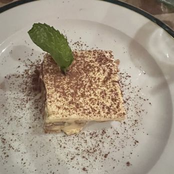 Altesi Downtown - Tiramisu - Italian Near Me - New York, New York