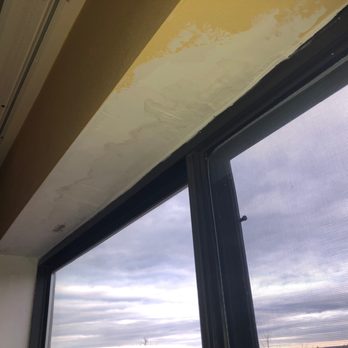 Courtyard by Marriott Philadelphia Montgomeryville - Leaking window, with falling plaster. - Hotels Near Me - North Wales, Pennsylvania Courtyard by Marriott Philadelphia Montgomeryville - Leaking window, with falling plaster. - Hotels Near Me - North Wales, Pennsylvania