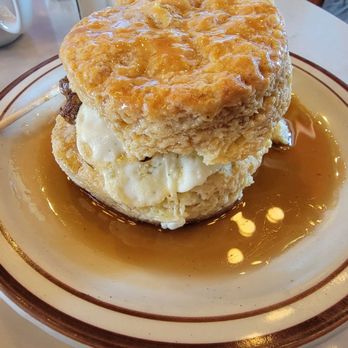 Denver Biscuit Co. - Centennial - Breakfast & Brunch Near Me - Centennial, Colorado