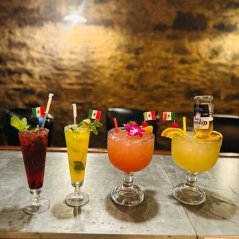 La Sirena - Blackberry Mojito, Pineapple Mojito, Strawberry Margarita, Margarona - Mexican Near Me - Canton, Ohio La Sirena - Blackberry Mojito, Pineapple Mojito, Strawberry Margarita, Margarona - Mexican Near Me - Canton, Ohio