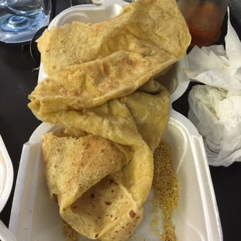 Island Classic Carribean - These people are unprofessional. I asked for chic peas in doubles and this is what they gave me for $8.00. - Caribbean Near Me - Longwood, Florida
