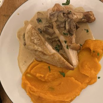 La Salamandre - French Near Me - Versailles, 78
