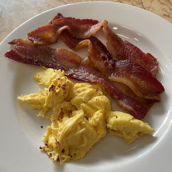 Denae’s Diner - Side of bacon and egg - Diners Near Me - Los Angeles, California Denae’s Diner - Side of bacon and egg - Diners Near Me - Los Angeles, California
