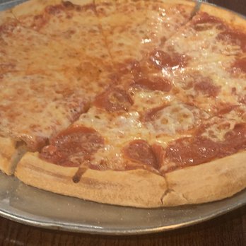 Italiano's Restaurant - Half cheese half pepperoni - Italian Near Me - Humble, Texas
