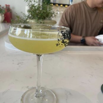 Lantern House Kitchen & Bar - Asian Fusion Near Me - Reston, Virginia