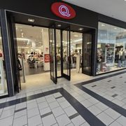 Q-store 180s.jpg