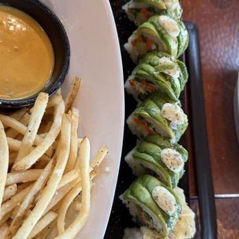The Brinkerhoff - Sushi & fries - Bars Near Me - Castle Rock, Colorado The Brinkerhoff - Sushi & fries - Bars Near Me - Castle Rock, Colorado