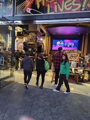 Universal Studio Store by null