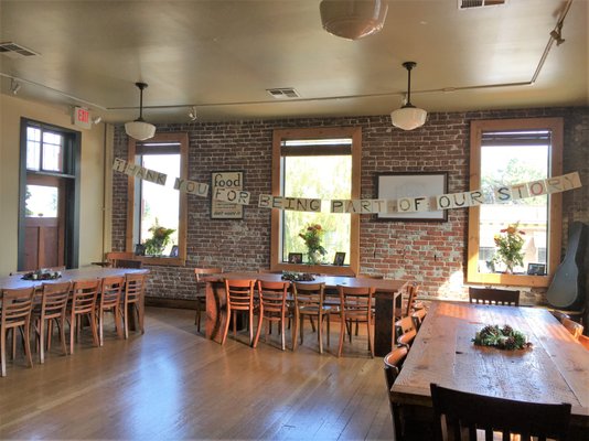 Firehouse Restaurant by null