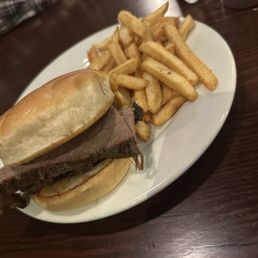 brisket sandwich with French Fries brisket sandwich with French Fries