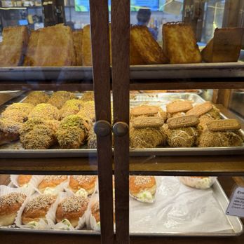 Chateau De Chantilly Cafe - Self serve desserts - Bakeries Near Me - Chantilly, Virginia Chateau De Chantilly Cafe - Self serve desserts - Bakeries Near Me - Chantilly, Virginia