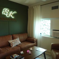 Botox Kailua - Lobby
