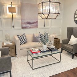 The Woods Family & Cosmetic Dentistry - Office