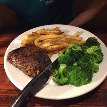 LongHorn Steakhouse - 8 oz sirloin - Steakhouses Near Me - Hampton, Virginia LongHorn Steakhouse - 8 oz sirloin - Steakhouses Near Me - Hampton, Virginia