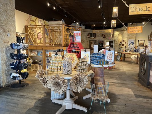 Savannah Bee Company by null