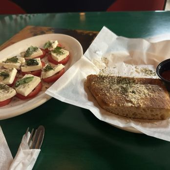 Roma Cucina Italiana - Bread and caprese - Pizza Near Me - Phoenix, Arizona Roma Cucina Italiana - Bread and caprese - Pizza Near Me - Phoenix, Arizona