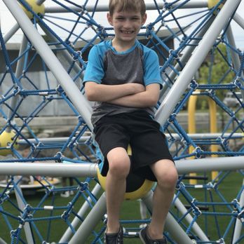 Luuwit View Park - Parks Near Me - Portland, Oregon