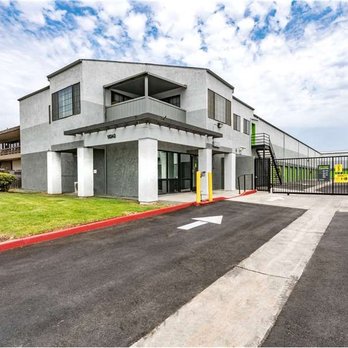 Extra Space Storage - Beauty Image - Self Storage Near Me - Irvine, California