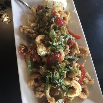 Richardson's Kitchen and Bar - Calamari - Gastropubs Near Me - Warren, Rhode Island