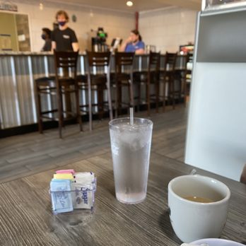 Triple A Cafe - Bright interior - Breakfast & Brunch Near Me - Carrollton, Texas