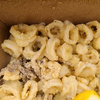 Sam's Chowder House - Fried calamari - Seafood Near Me - Half Moon Bay, California Sam's Chowder House - Fried calamari - Seafood Near Me - Half Moon Bay, California