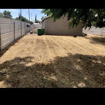 4 Men Labor Crew - Lawn Services Near Me 4 Men Labor Crew - Lawn Services Near Me