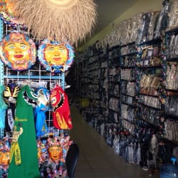 El Artesano - En El Artesano encontraras hasta máscaras de luchador.