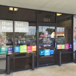 Fastsigns
