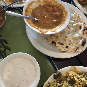 Chaat Kafe - Chicken Tikka Masala with Nann - Indian Near Me - Sacramento, California