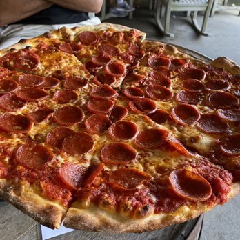 Bad Martha Farmer's Brewery - Pepperoni pizza - Breweries Near Me - Edgartown, Massachusetts Bad Martha Farmer's Brewery - Pepperoni pizza - Breweries Near Me - Edgartown, Massachusetts