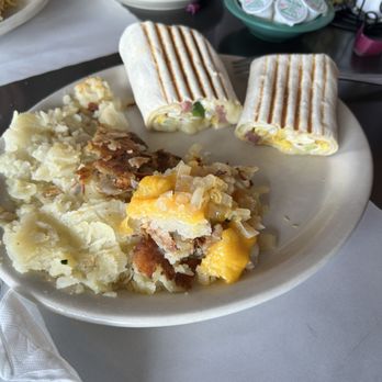 Nazareth Diner - Cheese union Homefries - Diners Near Me - Nazareth, Pennsylvania