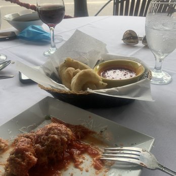 Bella Roma - Meatballs and House Bread - Italian Near Me - Jeffersonville, Indiana
