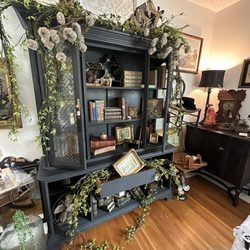 Gorgeous displays everywhere you look