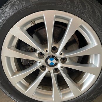 Dr. Wheel Mobile Repair - Houston - Before, curb rash on outside of rim - Wheel & Rim Repair Near Me