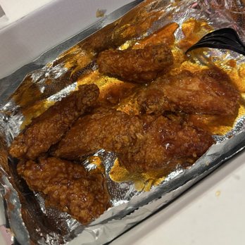 Pelicana Chicken - Tiny wing - Chicken Shop Near Me - Philadelphia, Pennsylvania Pelicana Chicken - Tiny wing - Chicken Shop Near Me - Philadelphia, Pennsylvania