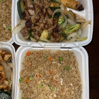 Sakura Grill - Steak hibachi with 2 veggie egg rolls - Barbeque Near Me - El Monte, California