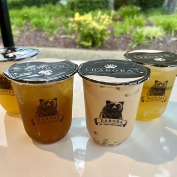 Daboba - Left to right: Mango Frappe (My Fave), Wintermelon Green Tea, Authentic Milk Tea, Kumquat Lemon Seasons Tea - Bubble Tea Near Me - San Diego, California