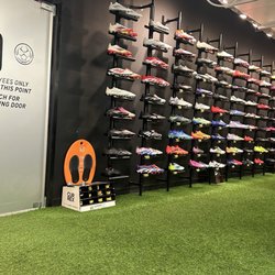 WeGotSoccer - Large selection soccer cleats