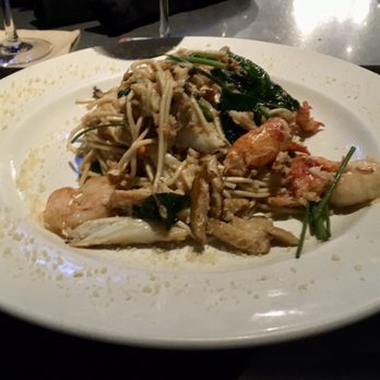 Yard House - Lobster garlic noodles, so good!!! - New American Near Me - San Jose, California