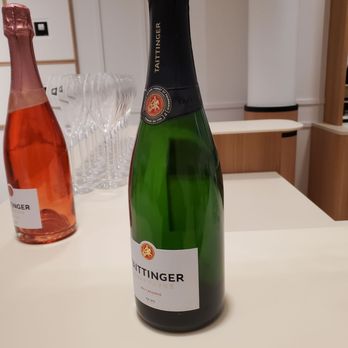 Champagne Taittinger - Taittinger original champagne - Wineries Near Me - Reims, 51